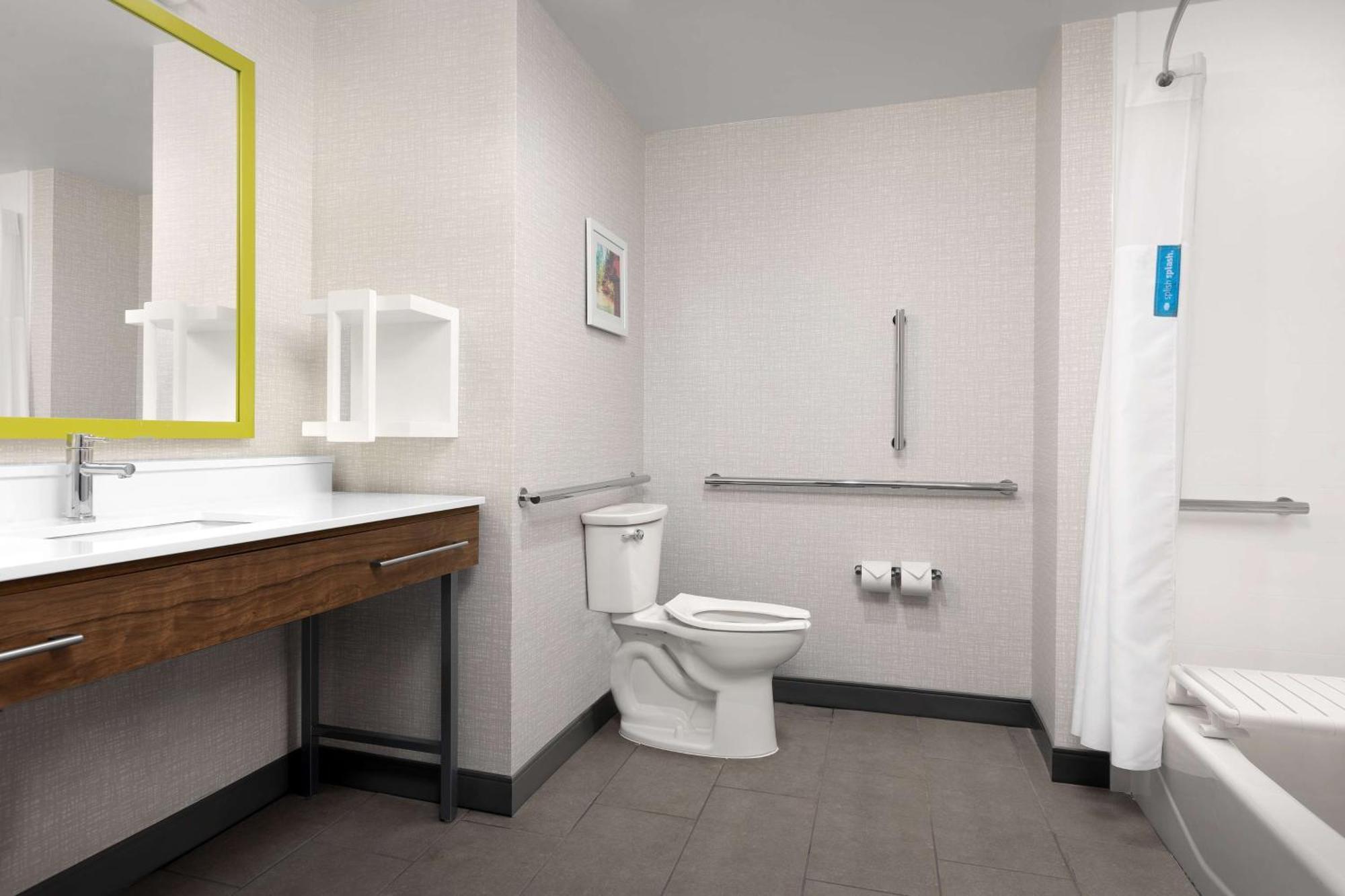 Hampton Inn & Suites Durham University Medical Center Esterno foto